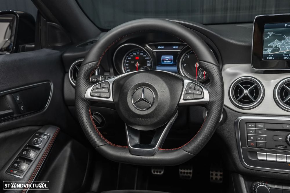 Mercedes-Benz CLA 200 d Shooting Brake AMG Line - 10