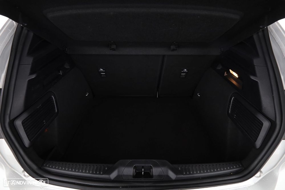 Ford Focus 1.0 EcoBoost ST-Line - 16