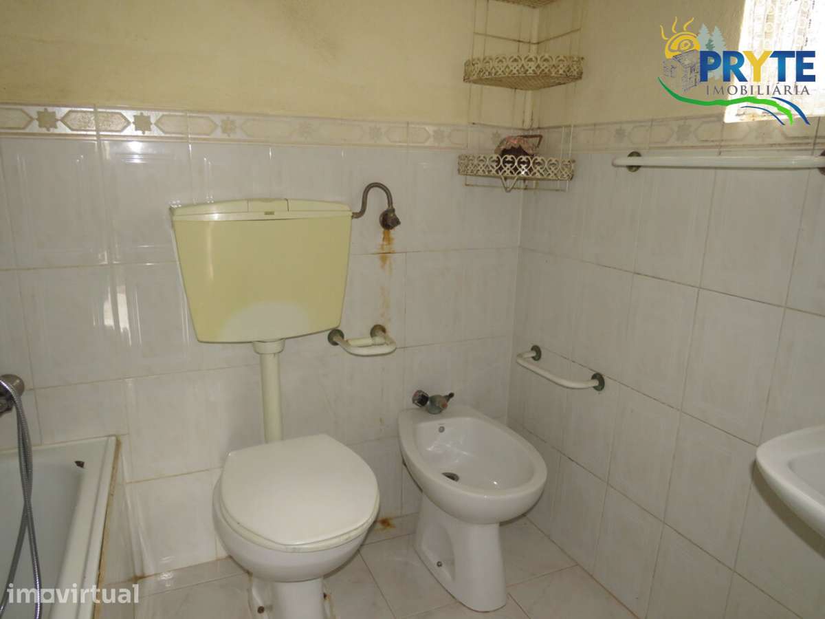 Quinta composta por moradia T4 situada perto de Cernache do Bonjardim - Grande imagem: 5/31