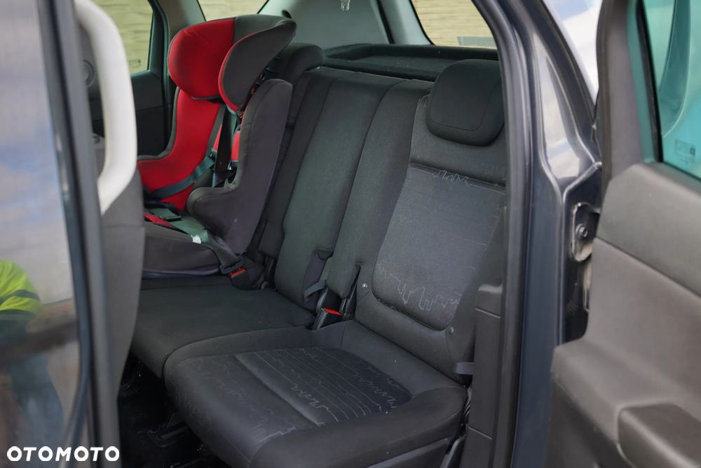 Opel Meriva 1.4 T Design Edition S&S - 10