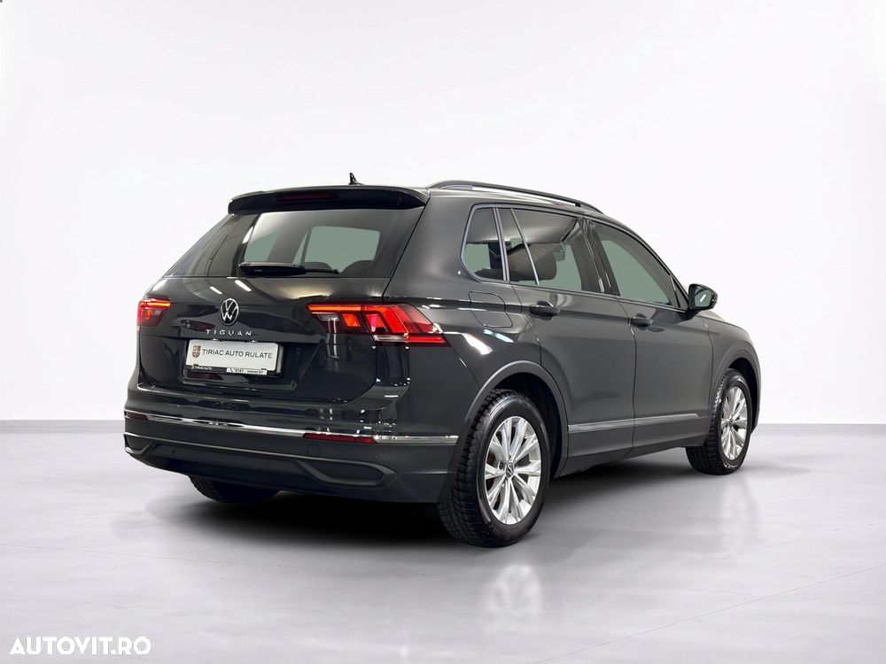 Volkswagen Tiguan - 6