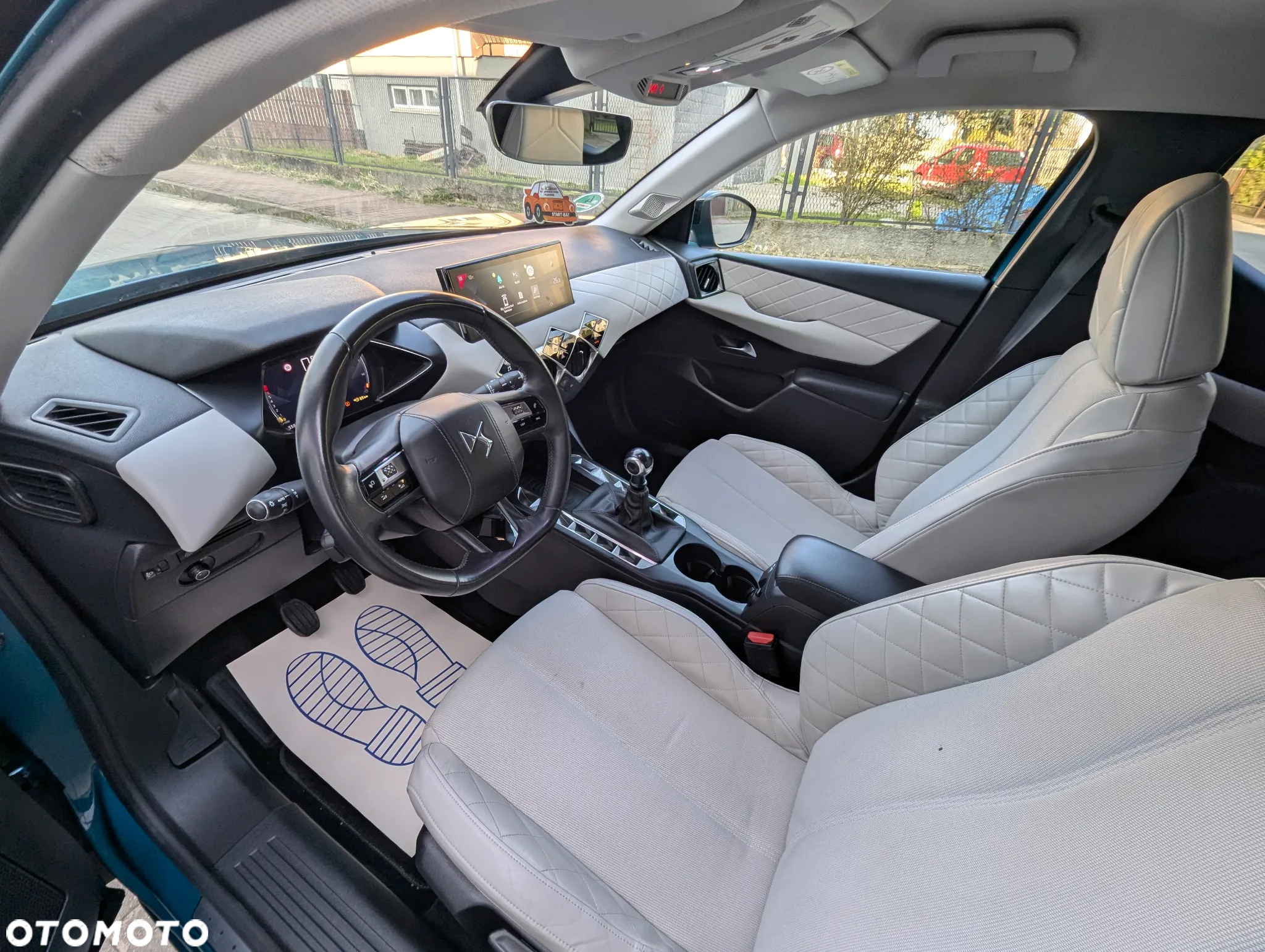 DS Automobiles DS 3 Crossback PureTech 100 Bastille - 13