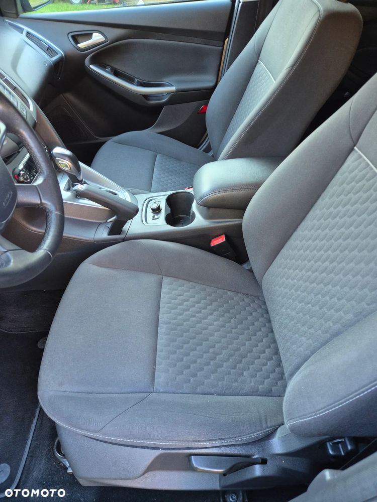 Ford Focus - 9