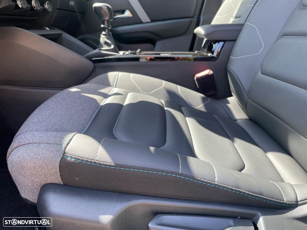 Citroën C4 1.2 PureTech Shine - 15