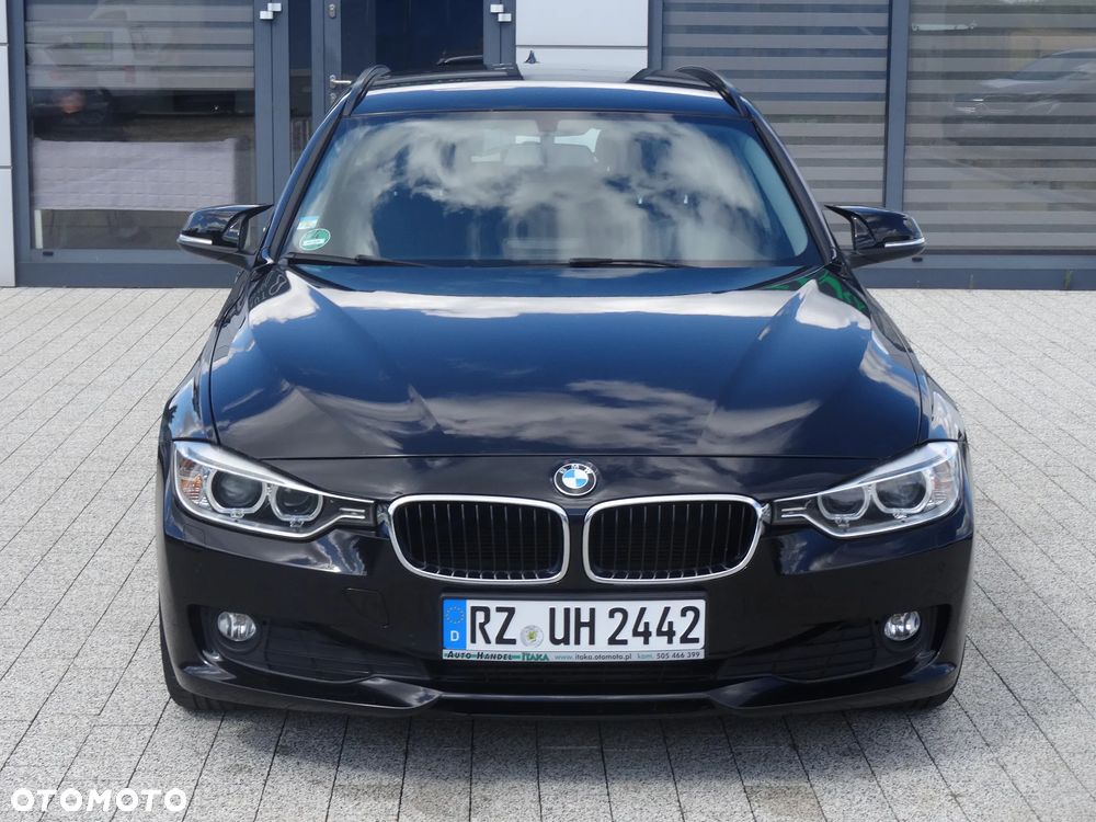 BMW Seria 3 320d Efficient Dynamics Edition Sport Line - 4