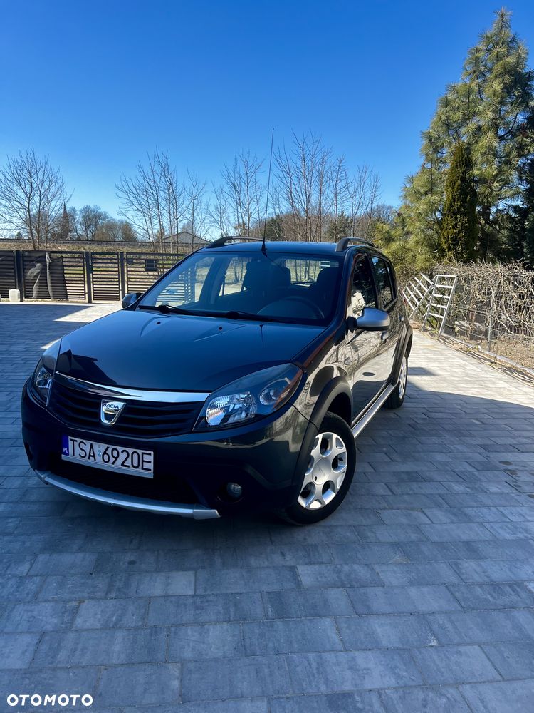 Dacia Sandero Stepway 1.6 - 7