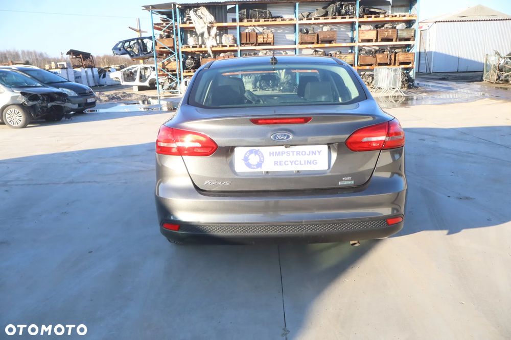 Ford Focus 1.0 EcoBoost Trend Sport - 6