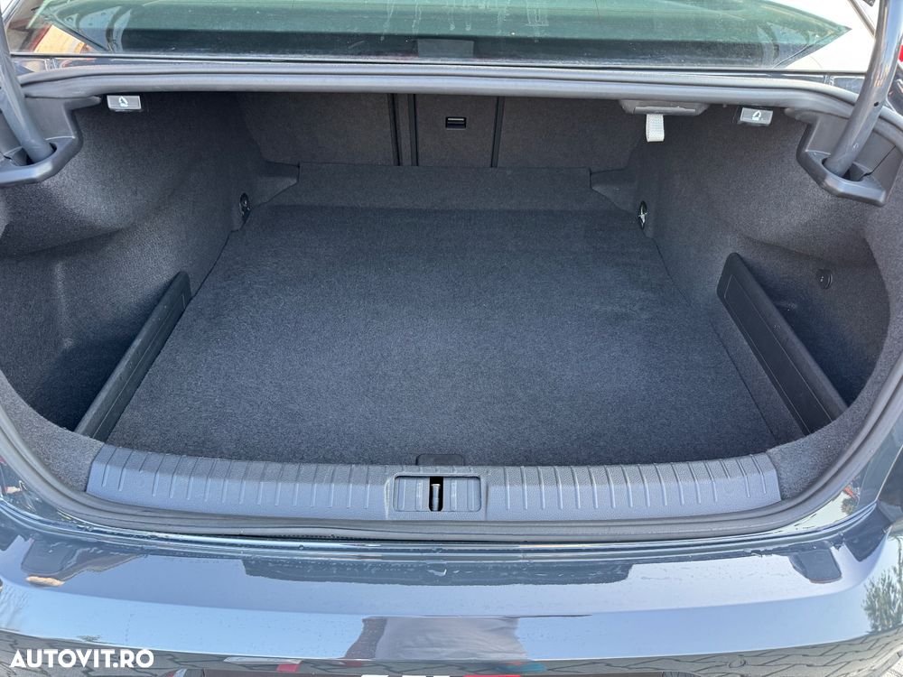 VOLKSWAGEN Passat 2020 — imagine 20