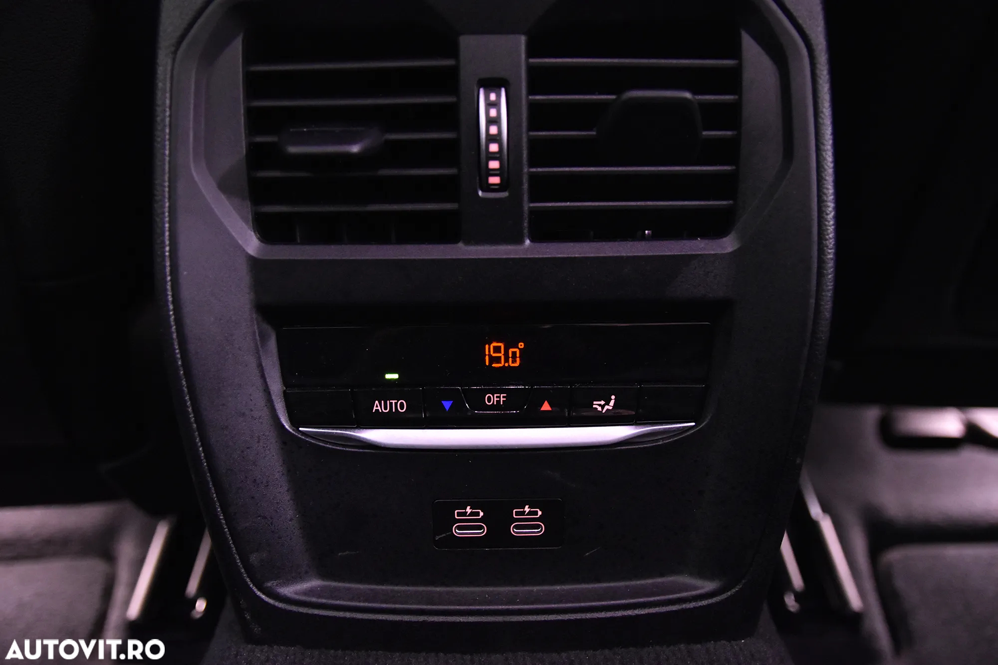 BMW Seria 3 320i AT - 24