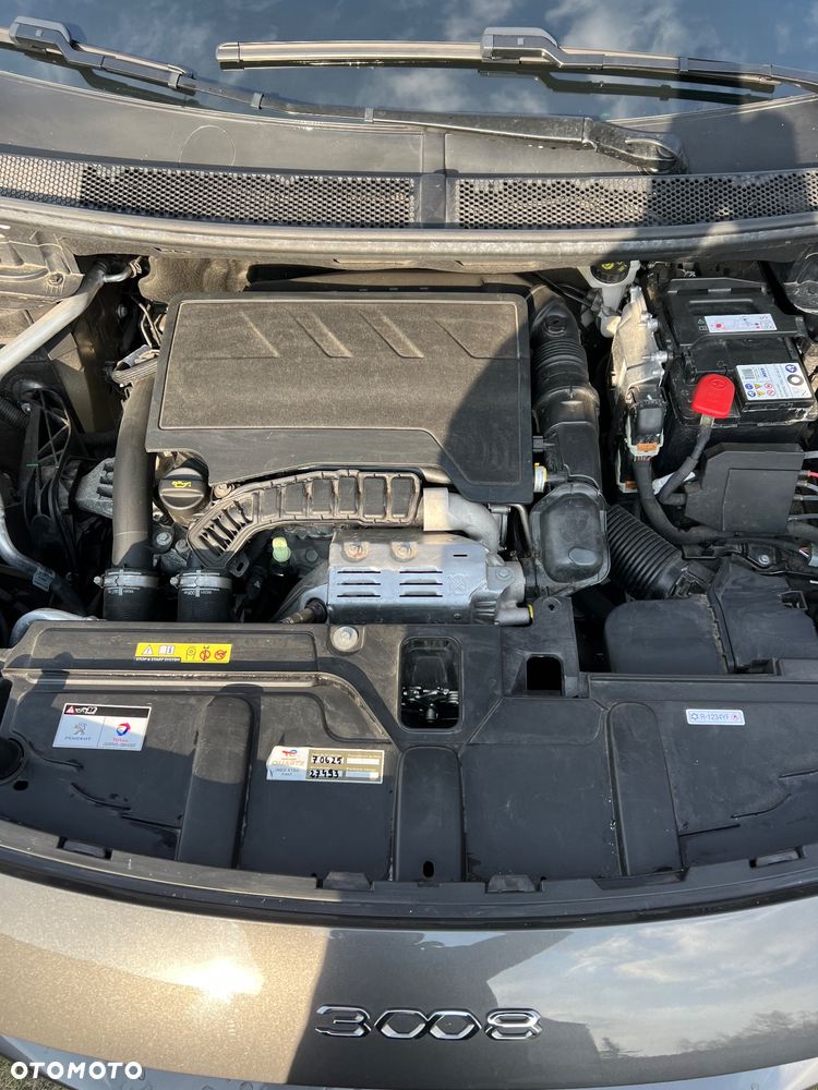 Peugeot 3008 1.2 PureTech Allure Pack S&S EAT8 - 22