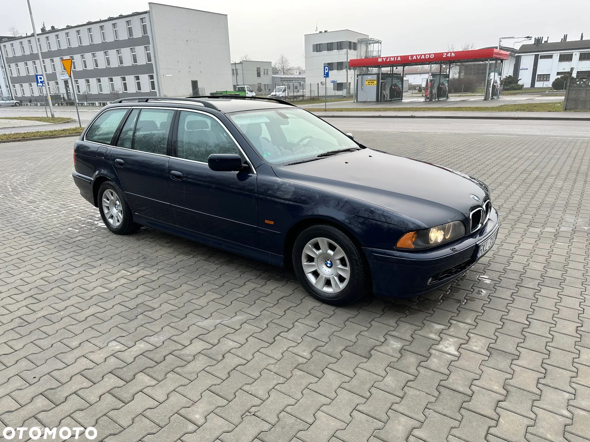 BMW Seria 5 - 1