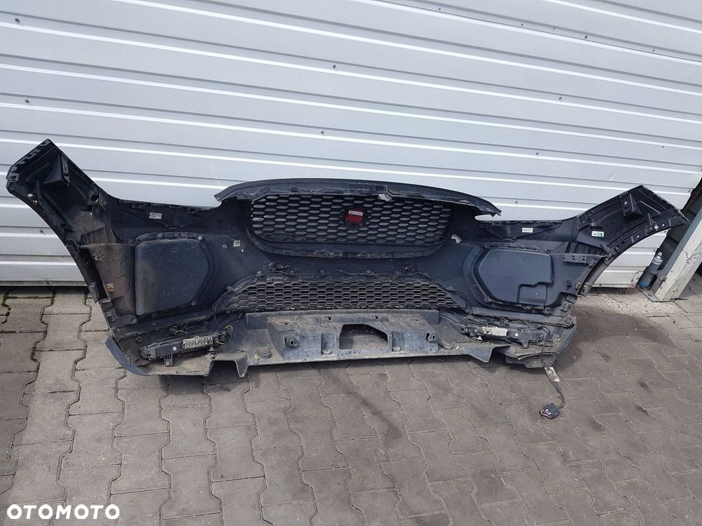 JAGUAR E-PACE 17-20r R-DYNAMIC ZDERZAK PRZÓD GRILL PDC DRL PEC NARVIK BLACK - 12