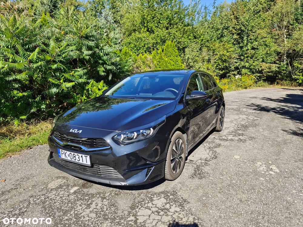 Kia Ceed 1.5 T-GDI Tribute DCT - 1