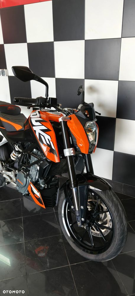 KTM Duke 125 - 17