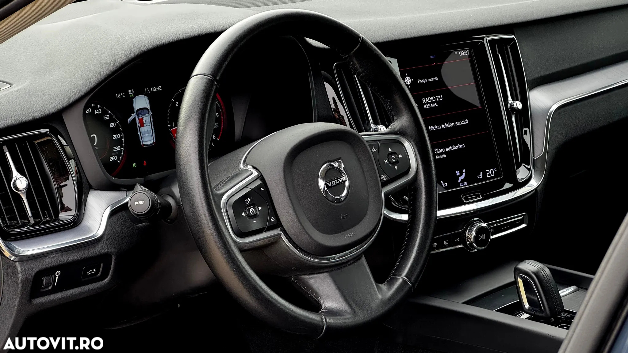Volvo V60 B4 MHEV AT AWD Ultimate Bright - 8