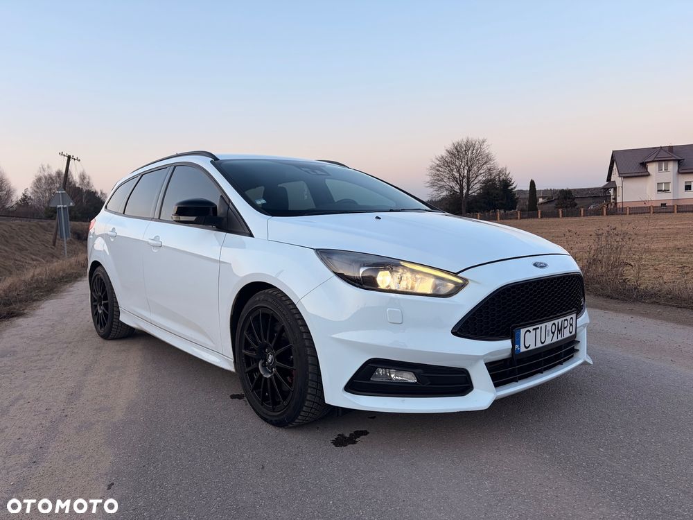 Ford Focus SW 2.0 EcoBoost ST - 26