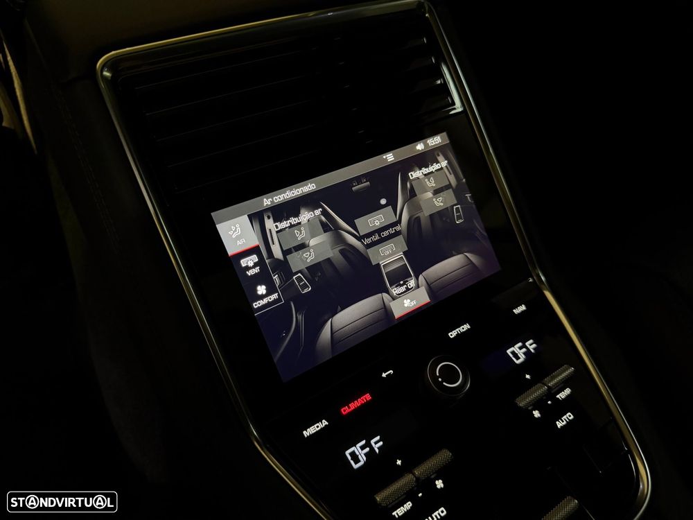 Porsche Panamera 4S E-Hybrid - 31