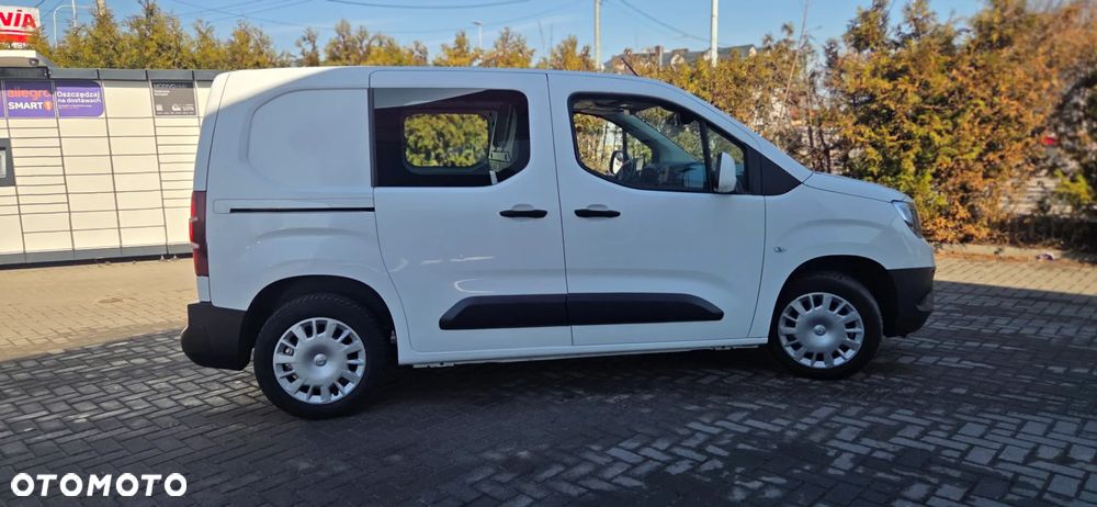 Opel Combo - 16