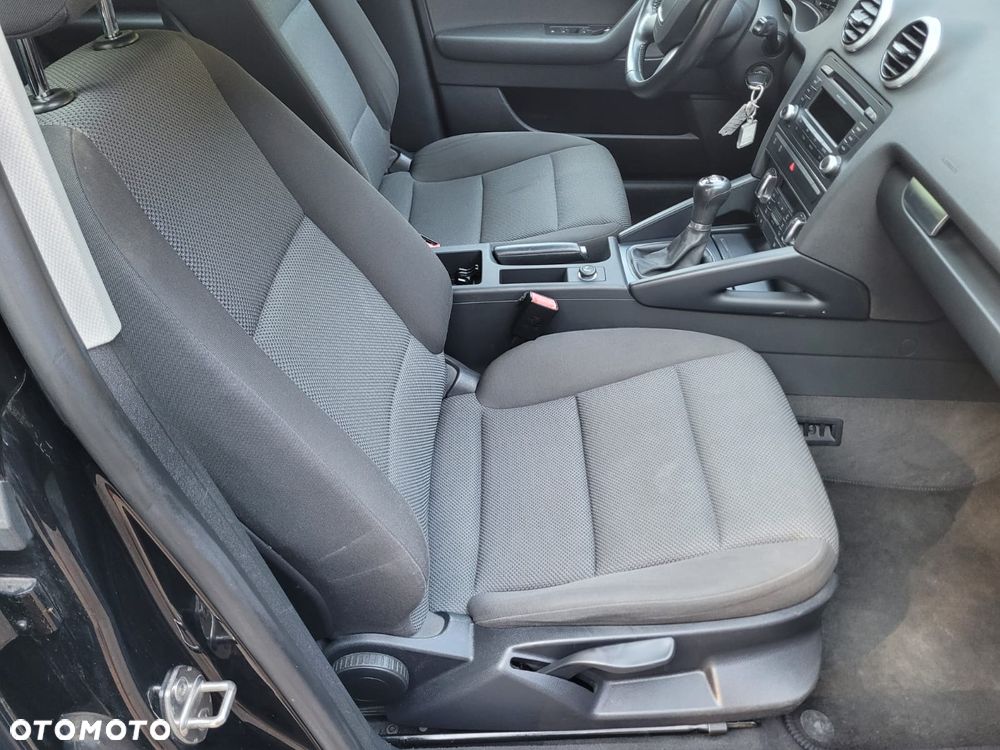 Audi A3 Sportback 2.0 TDI Attraction - 25