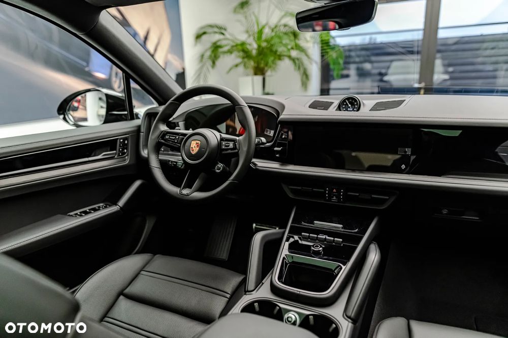 Porsche Cayenne - 10