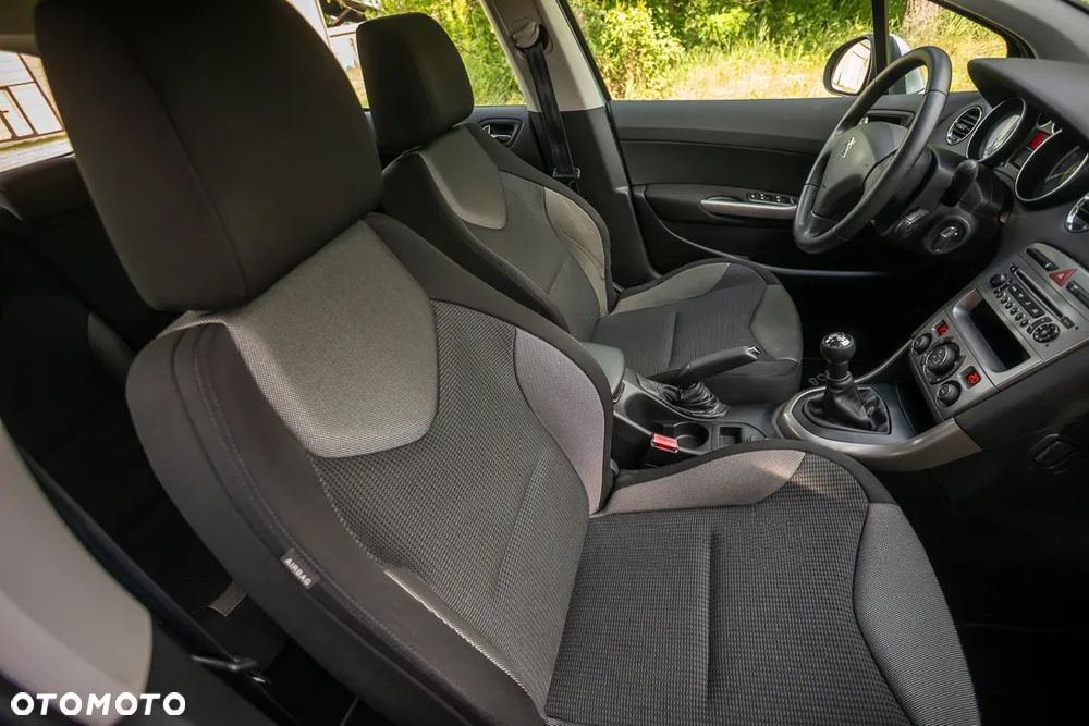 Peugeot 308 1.6 VTi Active - 21
