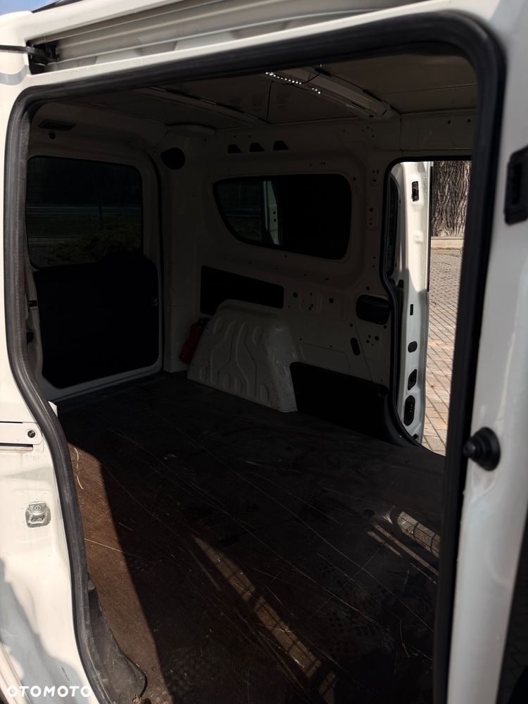Fiat DOBLO - 8