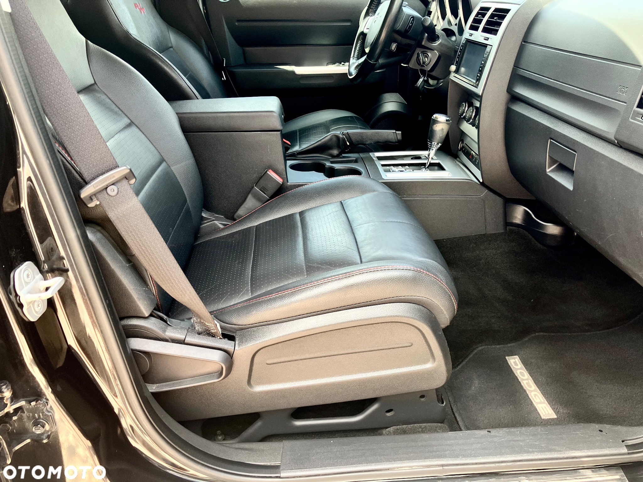 Dodge Nitro 2.8 CRD DPF Automatik R/T - 19