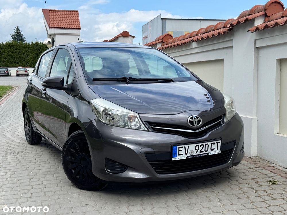 Toyota Yaris - 7