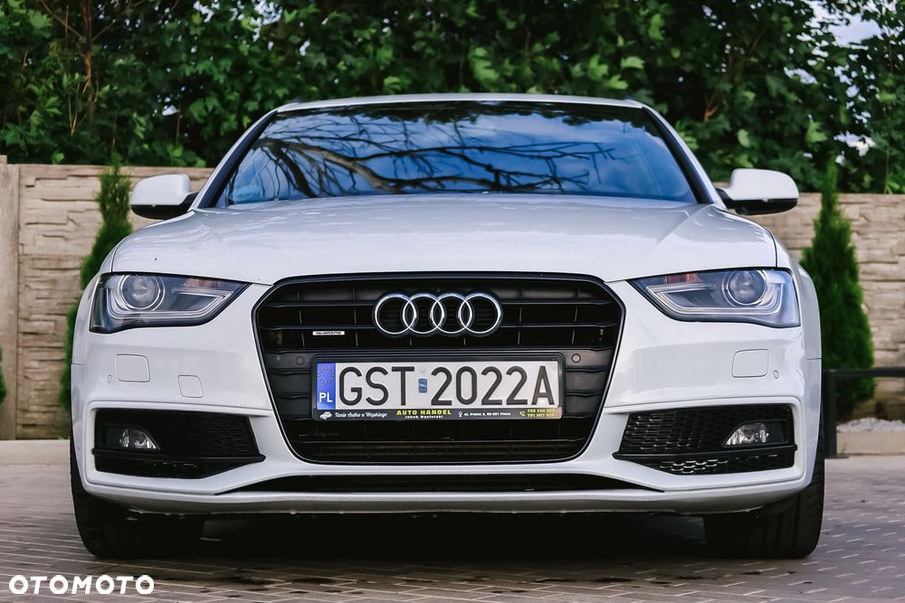 Audi A4 Avant 2.0 TDI Quattro Line S tronic - 3