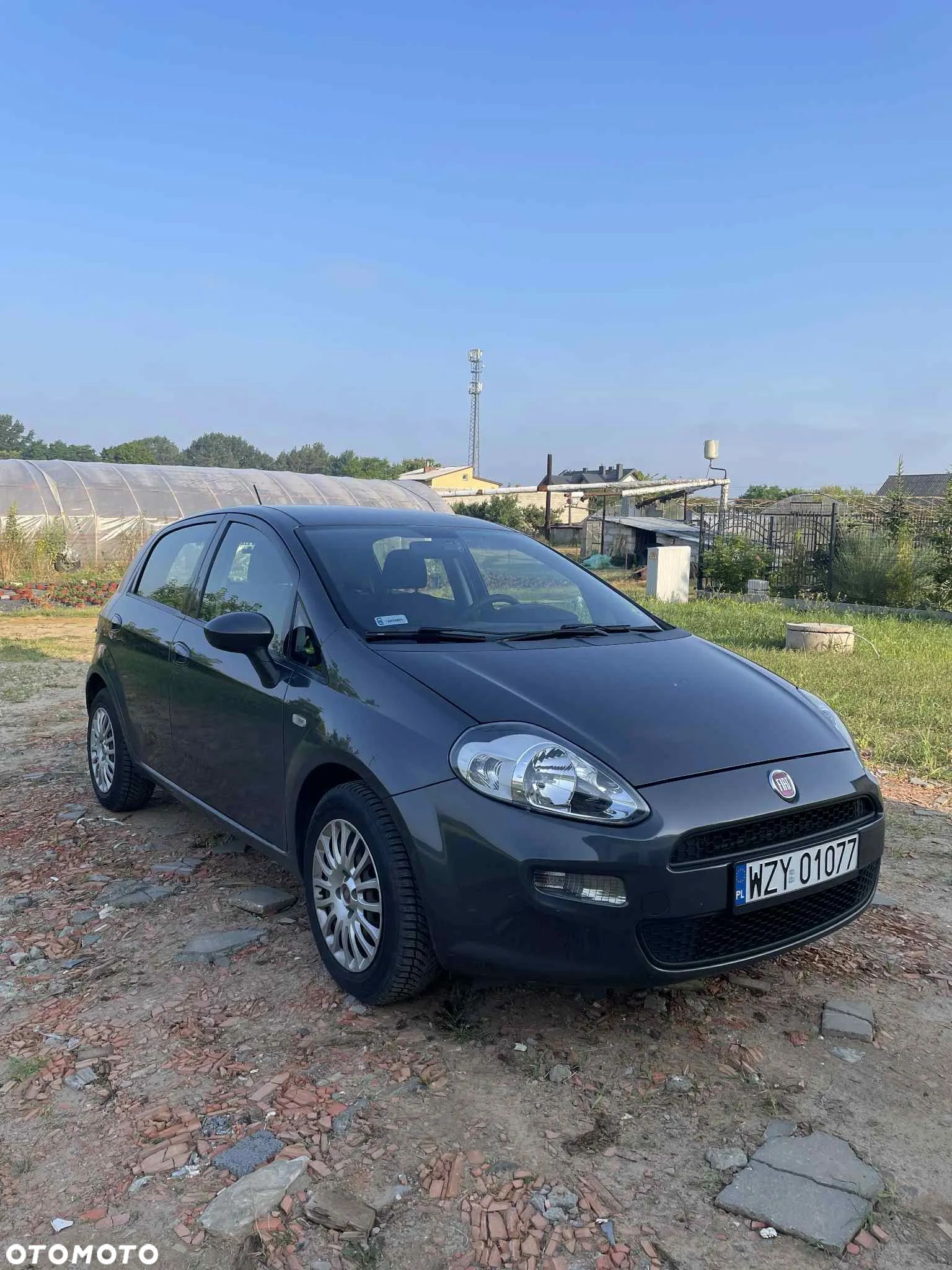Fiat Punto 1.4 Easy S&S - 1