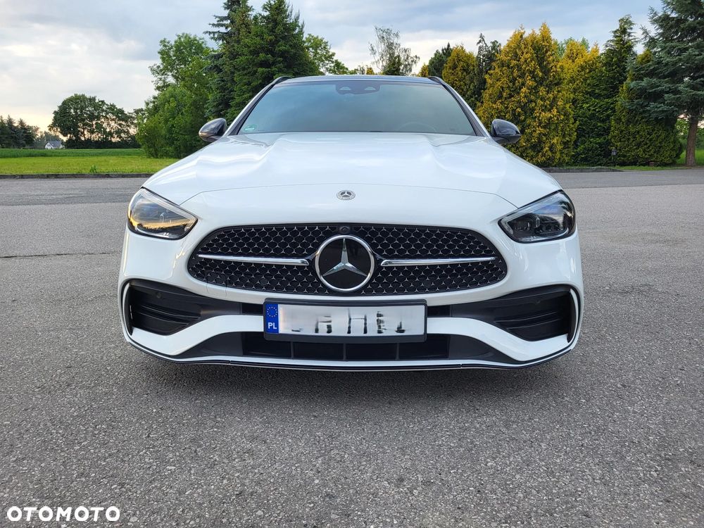 Mercedes-Benz Klasa C 220 d 4Matic 9G-TRONIC AMG Line - 2
