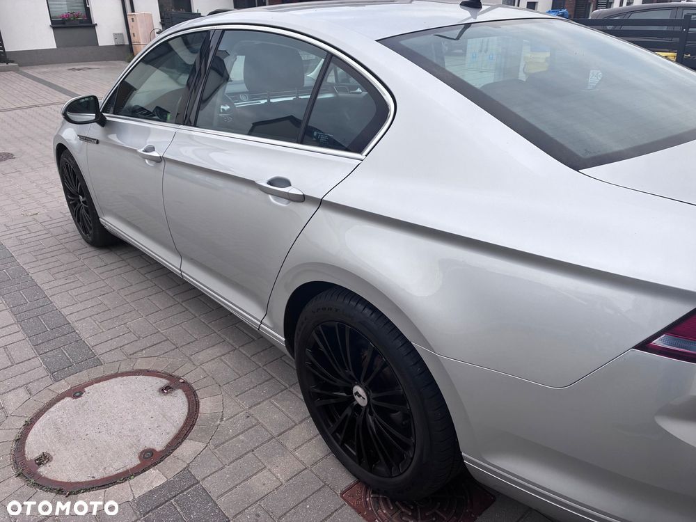 Volkswagen Passat 2.0 TDI BMT Comfortline DSG - 3