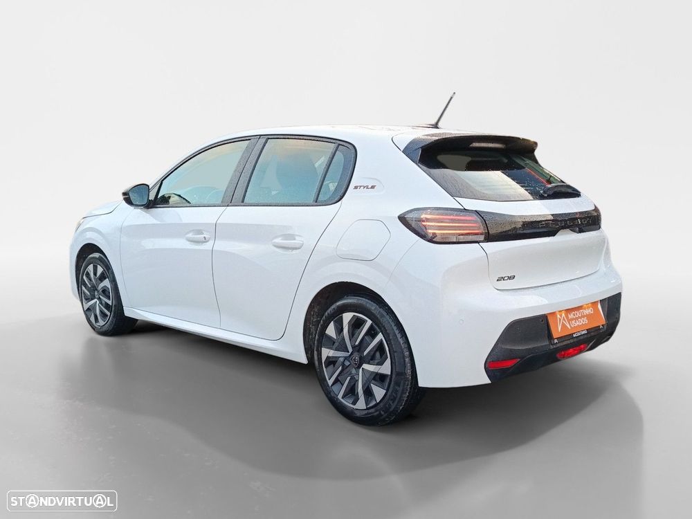 Peugeot 208 1.2 PureTech Style — fotografia 3