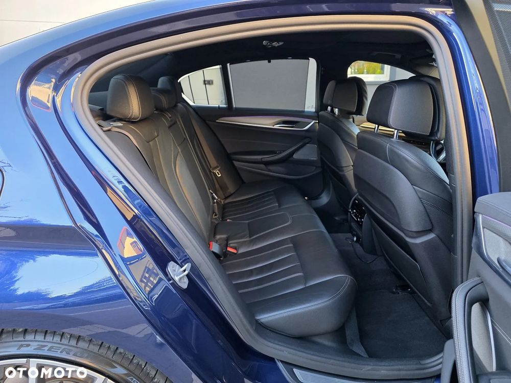 BMW Seria 5 540i xDrive M Sport sport - 10