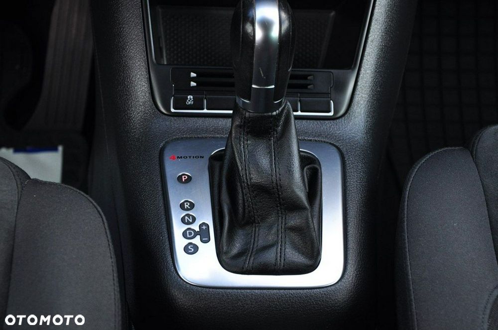 Volkswagen Tiguan - 33
