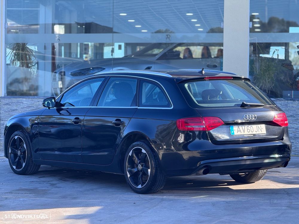 Audi A4 Avant 2012 photo 3
