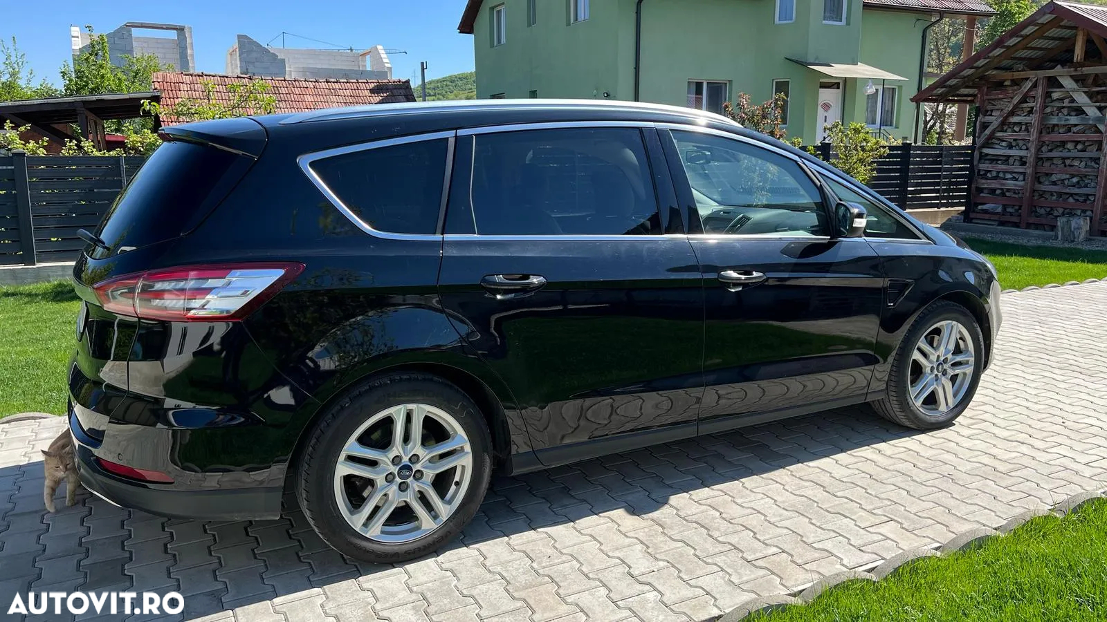 Ford S-Max 2.0 TDCi Powershift Titanium - 2