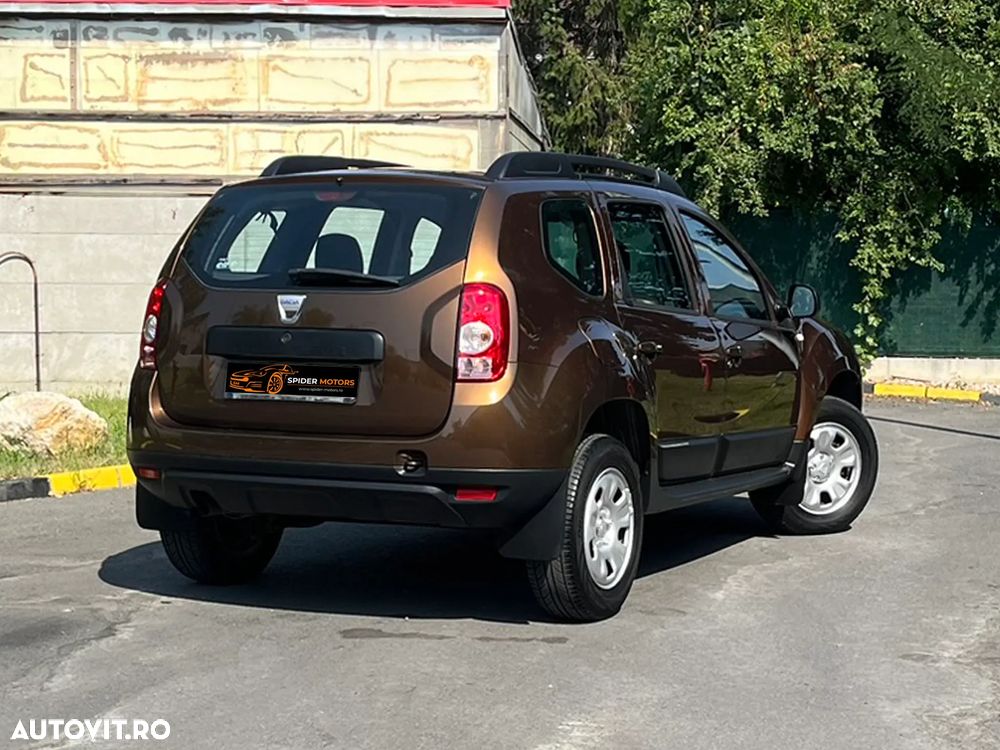 Dacia Duster 1.5 dCi 4x2 Laureate - 4