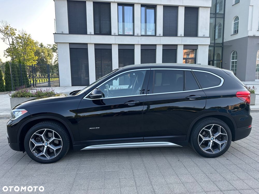 BMW X1 xDrive25i Advantage - 8