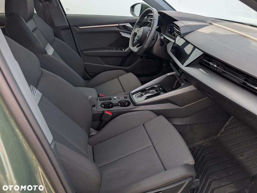 Audi A3 Sportback 35 TFSI mHEV S tronic - 13