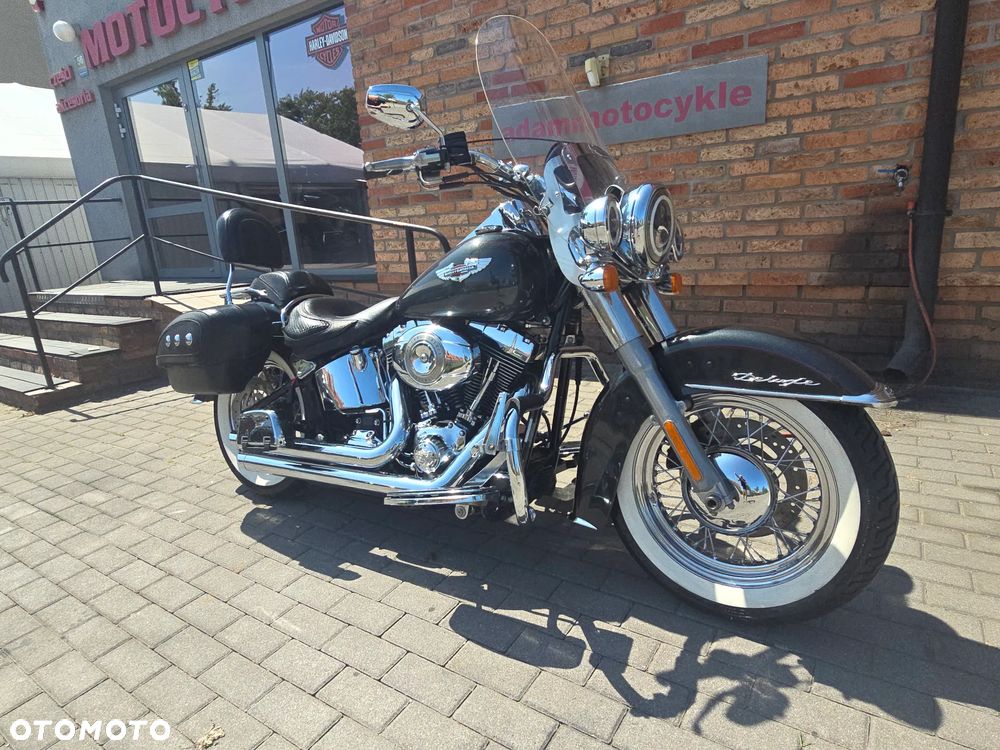 Harley-Davidson Softail Deluxe - 24