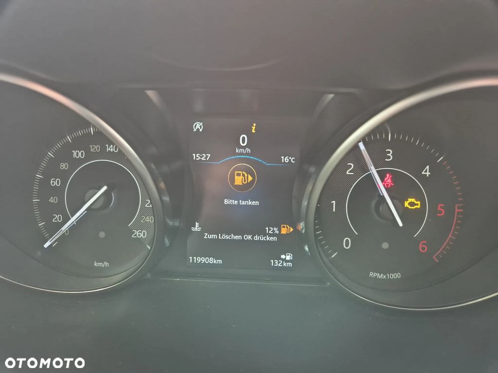 Jaguar E-Pace 2.0 i4D FWD - 9