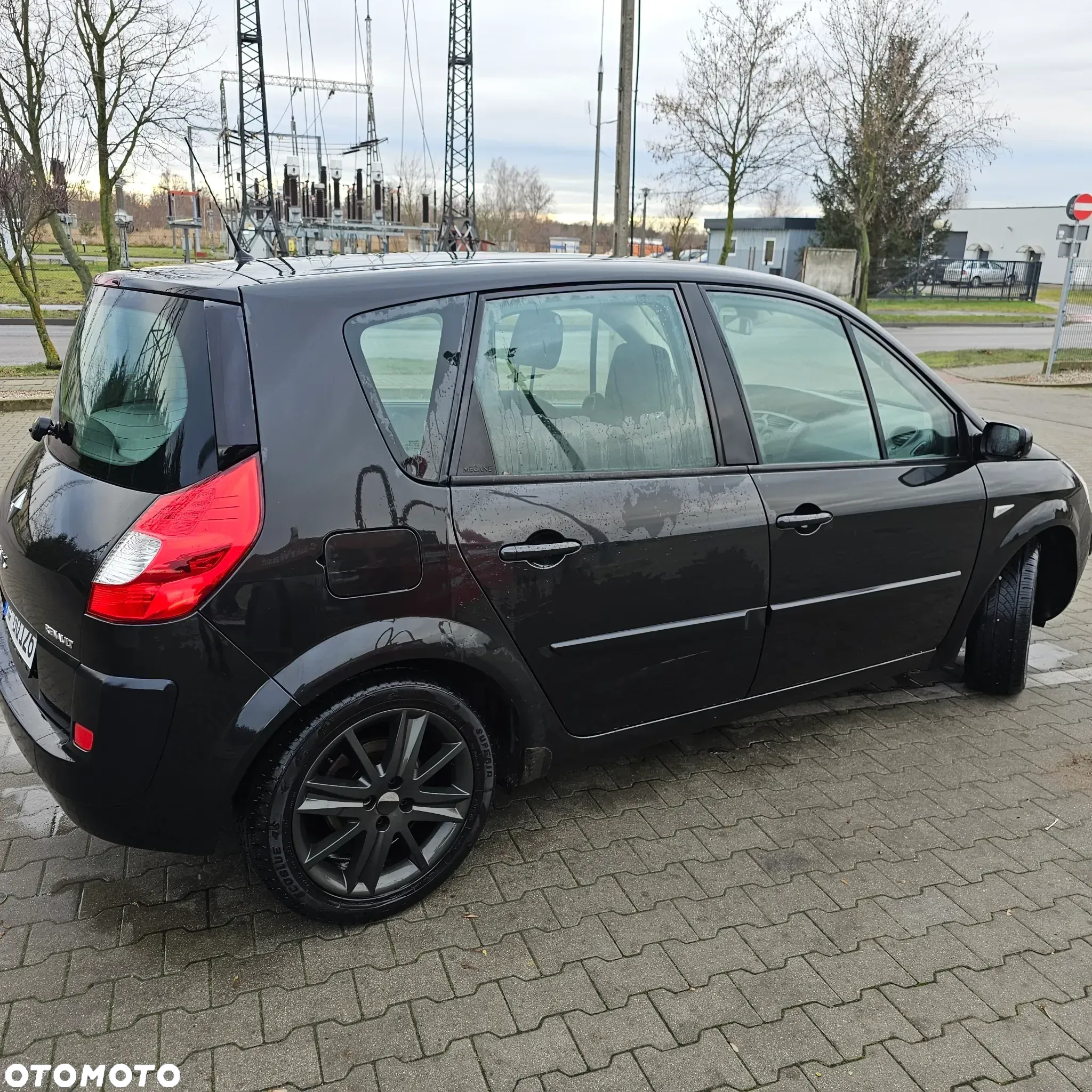 Renault Scenic 1.6 16V Confort Dynamique - 2