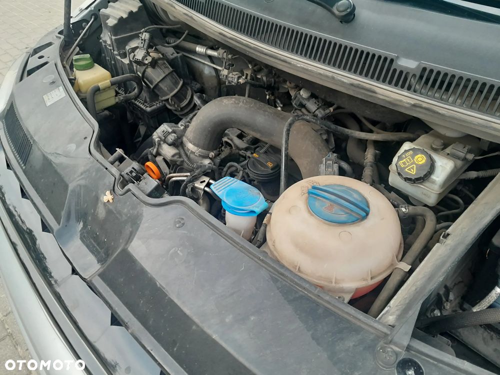 Volkswagen Transporter - 33