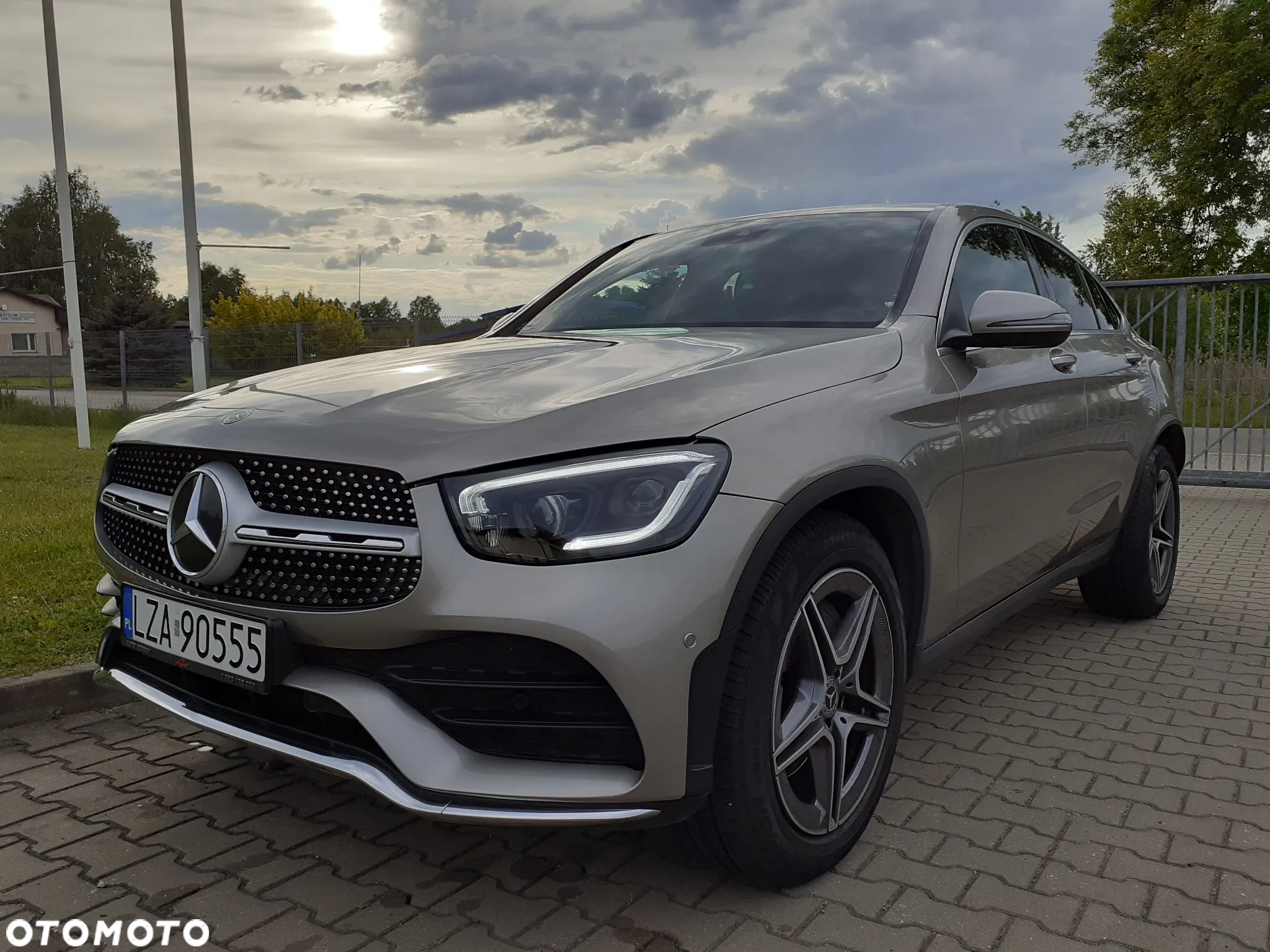 Mercedes-Benz GLC Coupe 300 d 4-Matic - 32