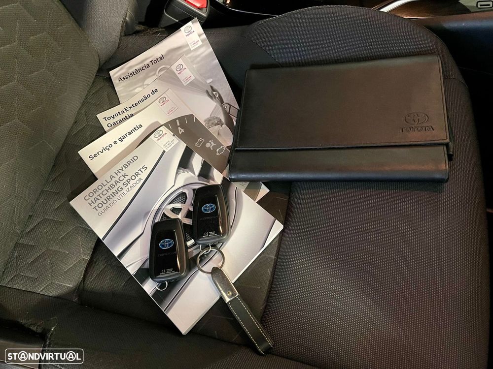 Toyota Corolla Touring Sports 1.8 Hybrid Comfort - 30