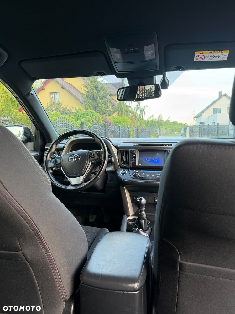 Toyota RAV4 2.0 D-4D Prestige 4x2 - 26