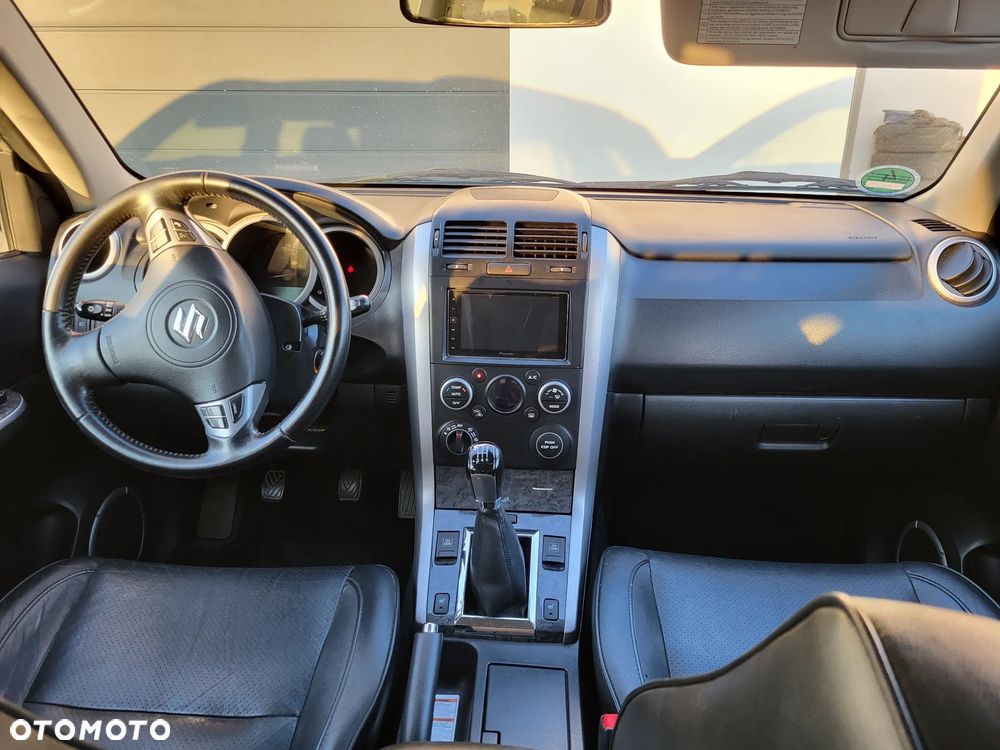 Suzuki Grand Vitara - 8