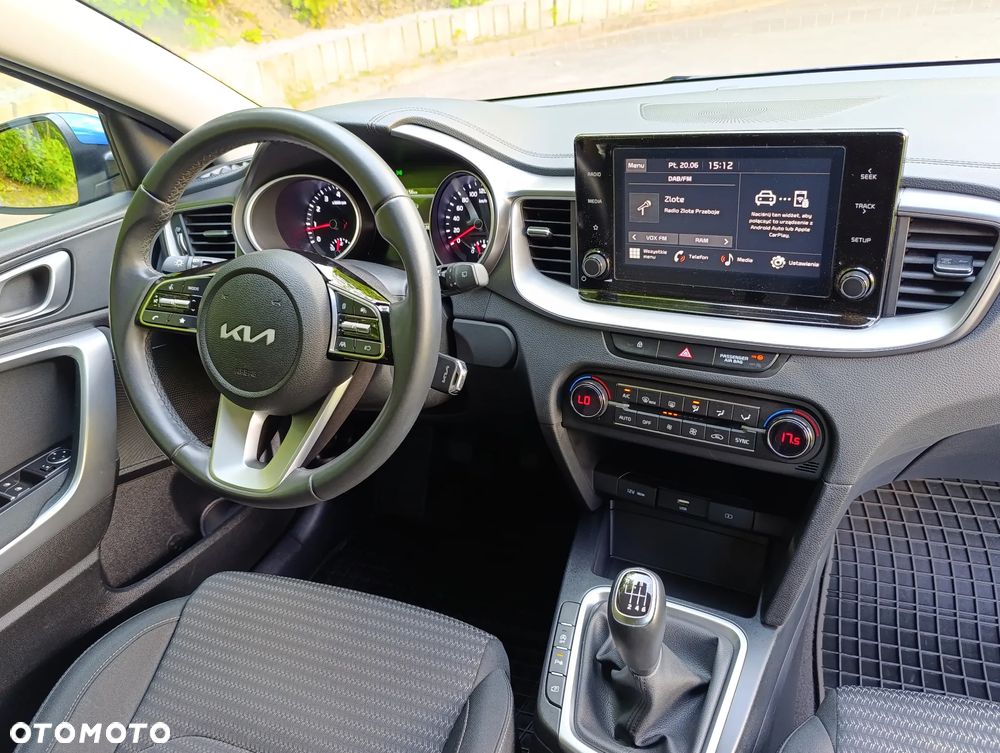 Kia Ceed 1.5 T-GDI M - 19
