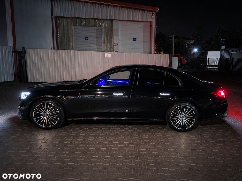 Mercedes-Benz Klasa E 300de 4Matic 9G-TRONIC AMG Line NIGHT Edition - 4